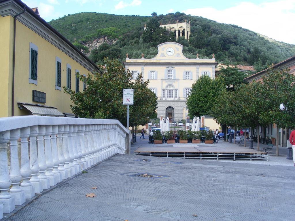 Casa Marchi Hotel Bagni di Lucca Exterior foto